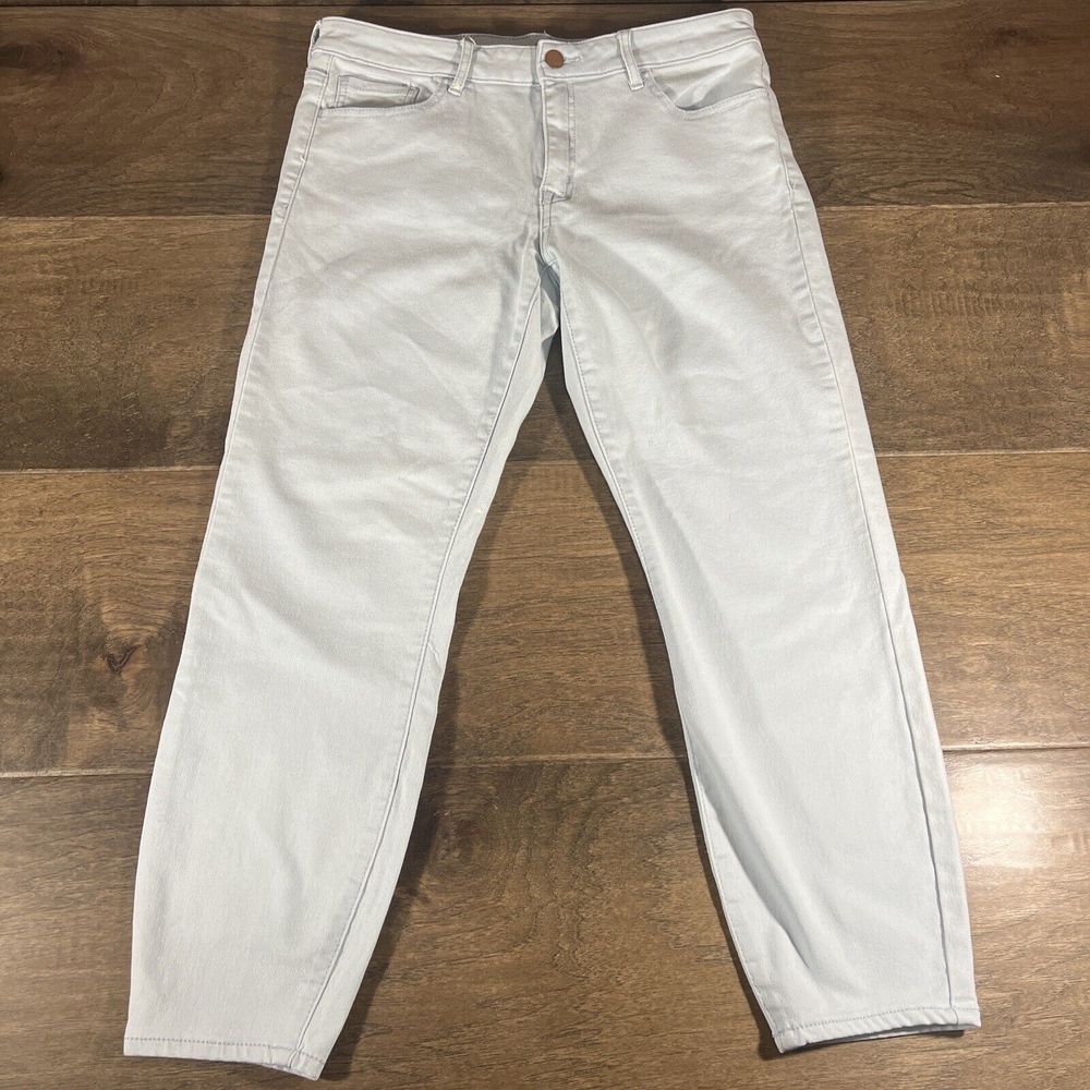 Forever 21 Women’s Jeans Size 31 Color Sky Blue